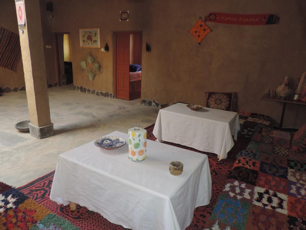 Riad Marhaba Merzane Buitenkant foto