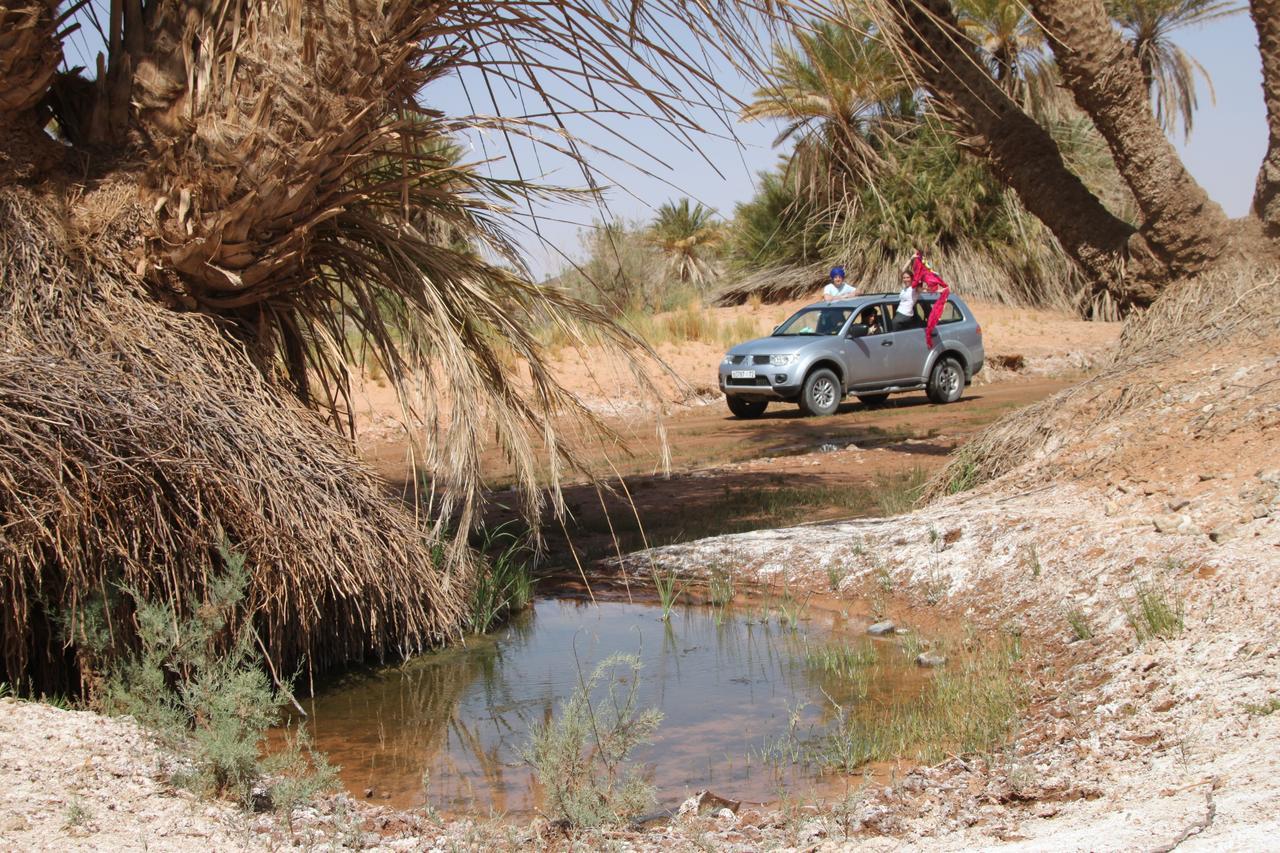 Riad Marhaba Merzane Buitenkant foto